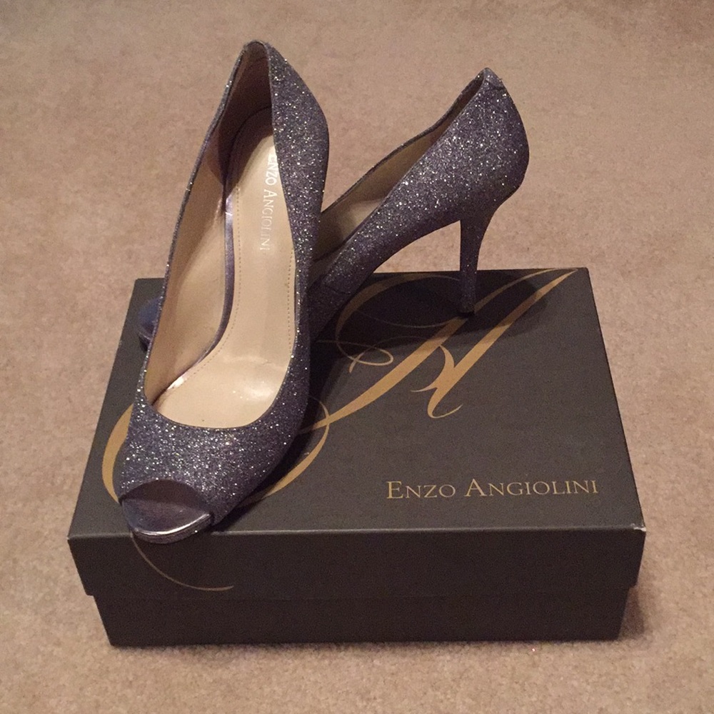Enzo Angiolini heel with box